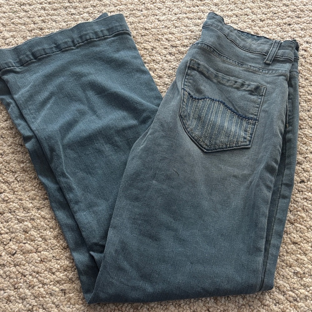 Stylish Blue Flare Women's Jeans